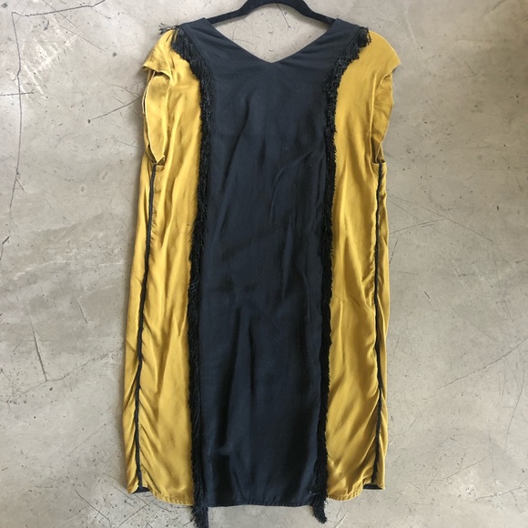 Sandro dress - Picture 4 of 4